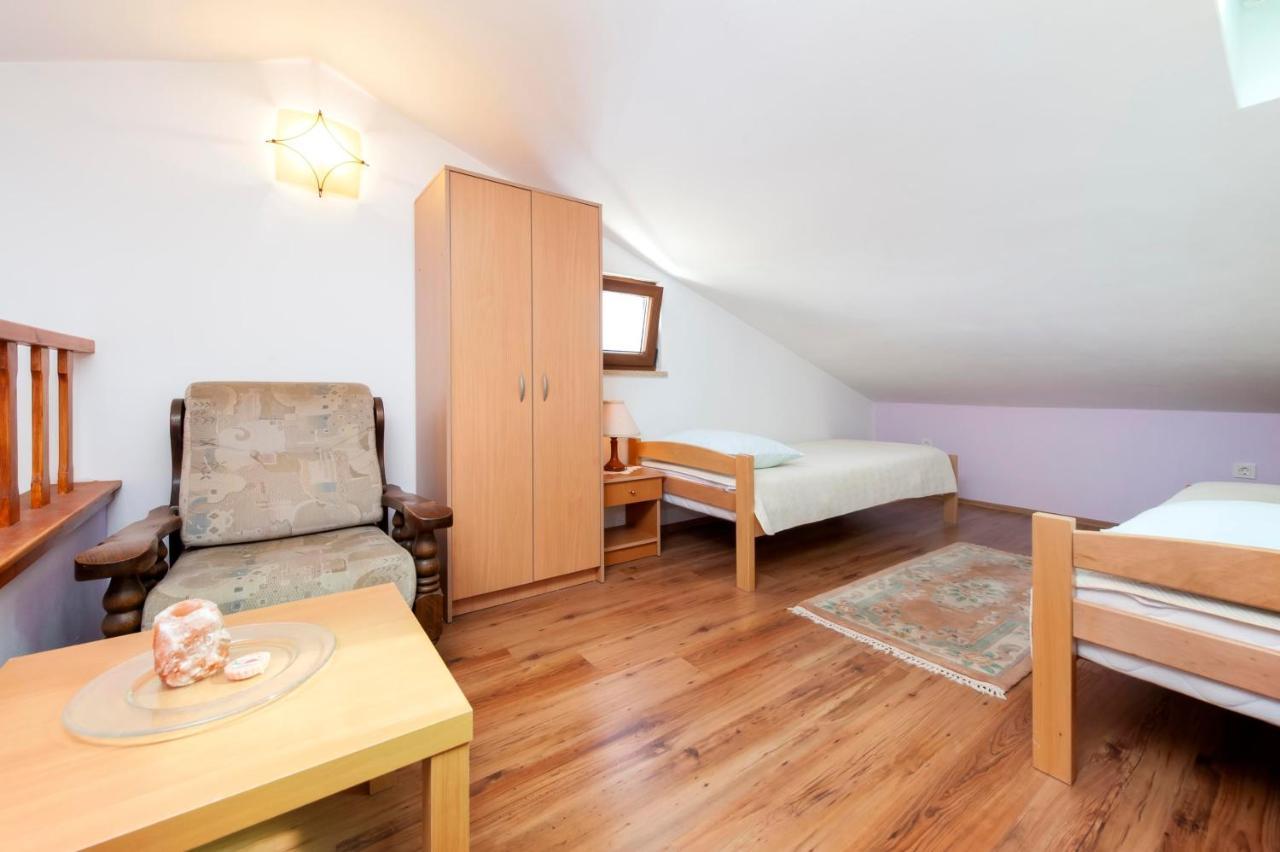 Apartments Adria Rovinj Eksteriør bilde
